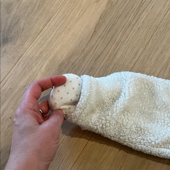 Magnetic me baby bunting 6-9 months - Picture 3 of 5